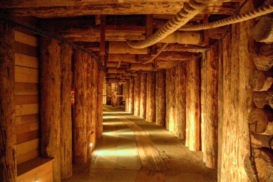 From Krakow: Wieliczka Salt Mine Tour with Hotel Pickup - Krakow pickup and the ride to Wieliczka