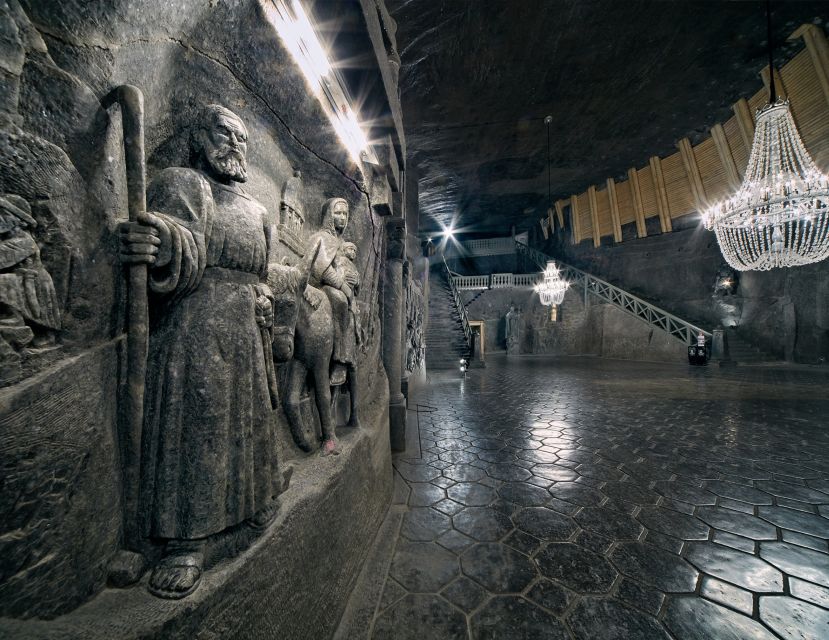 From Krakow: Wieliczka Salt Mine Tour With Private Car - Underground Lakes and UNESCO Power: How the Mine Tells Multiple Stories