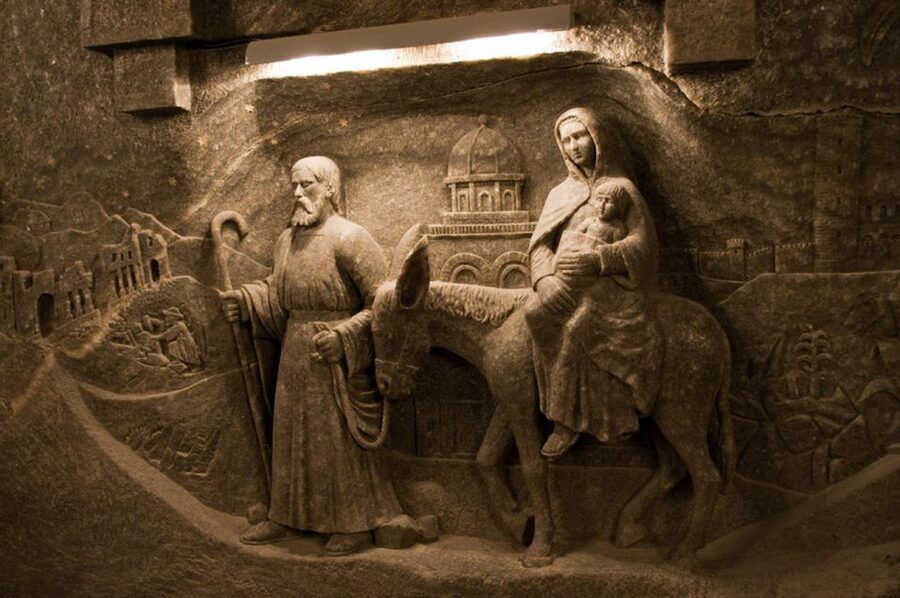 From Krakow: Wieliczka Salt Mine Tourist Route - Salt-Cut Art and Miners’ Craft: What You’ll Actually See