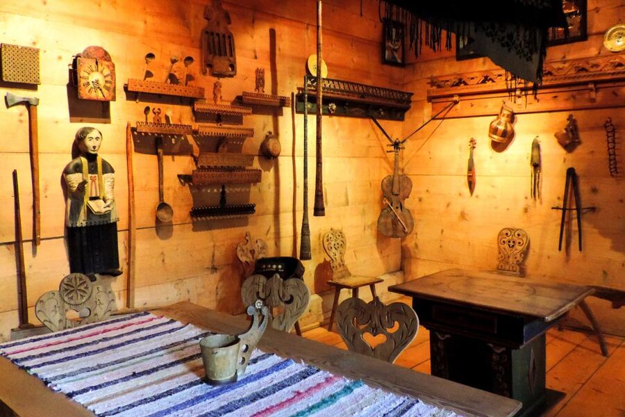 From Krakow: Zakopane Tour with Gubalowka Funicular & Museum - Who this Zakopane day trip is best for, and who should skip it