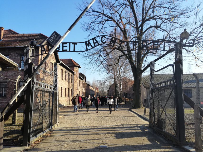 From Warsaw: Auschwitz-Birkenau Tour by Car - Car transfer from Warsaw: the part that makes or breaks the day