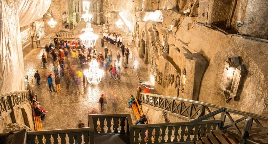 From Warsaw: Guided Tour to Wieliczka Salt Mine and Krakow - Krakow Old Town Free Time: What You Can Do in Your Window