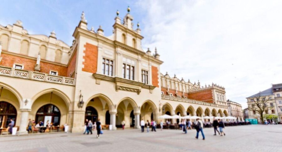 From Warsaw: Guided Tour to Wieliczka Salt Mine and Krakow - Practical Tips That Make the Day Feel Smoother