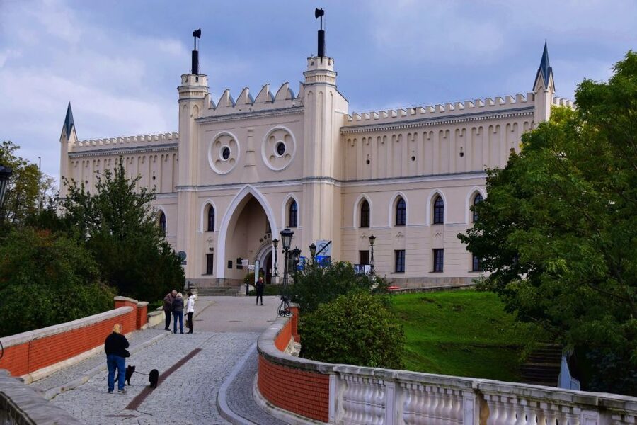 From Warsaw: Lublin and Majdanek State Museum Day Tour - Council of Four Lands and the Yeshiva Royal-Academy Angle