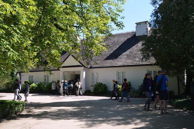 Fryderyk Chopin's Birthplace Half Day Private Tour from Warsaw - Stop 1 at Chopin’s Birthplace and Museum, how to use your 1 hour