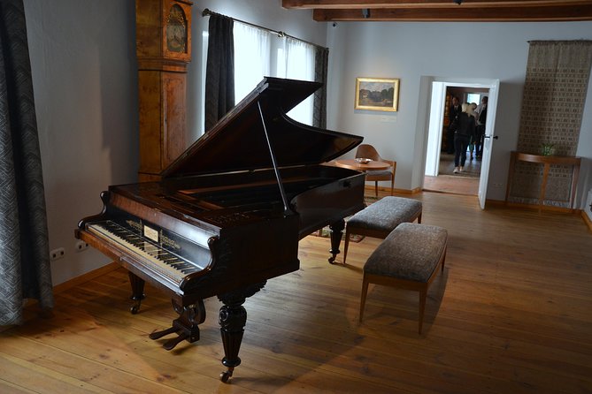 Fryderyk Chopin's Birthplace Half Day Private Tour from Warsaw - Pickup in Warsaw and the car ride you will appreciate