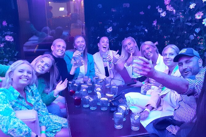 Fun Explorers Pub Crawl with free welcome shots and free ent - Key highlights at a glance