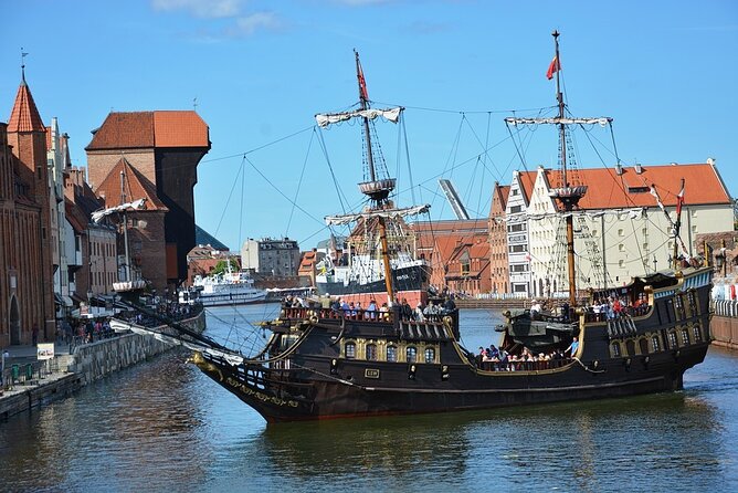 Gdansk and Malbork Castle Small Group Tour from Warsaw with Lunch - Price and value: why $414.08 can still feel fair