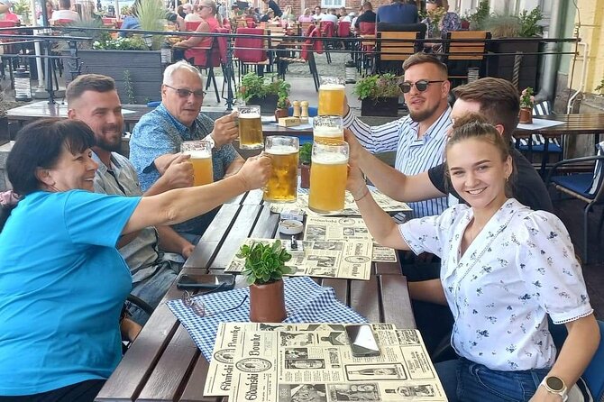 Gdańsk: City Sightseeing Tour by Buggy/Golf Cart LIVE GUIDED 1H - Why this 1-hour buggy loop makes sense in Gdańsk