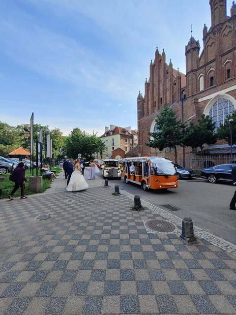 Gdansk: City Sightseeing Tour Eco Electric Buggy Golf Cart - The Gdansk Shipyard and Solidarity stops that explain modern Poland