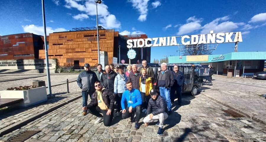 Gdansk: City Tour Live Guided by Golf Cart/Buggy Sightseeing - Crane National Maritime Museum: the medieval harbor story in one glance