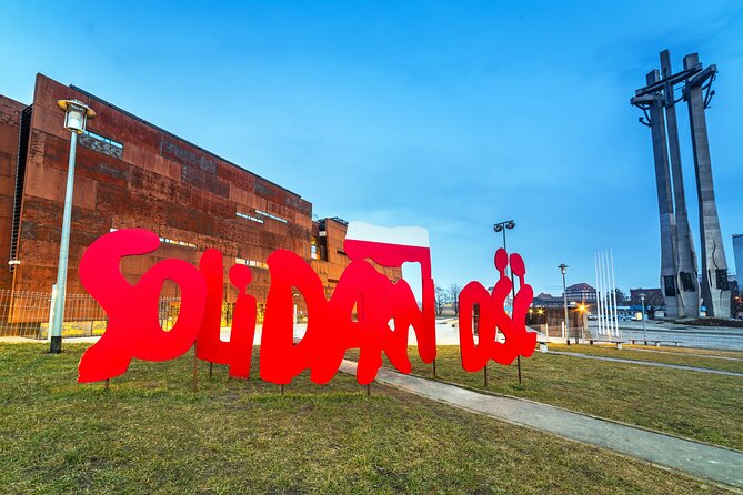 Gdansk European Solidarity Centre Guided Tour - English-language guidance for real understanding