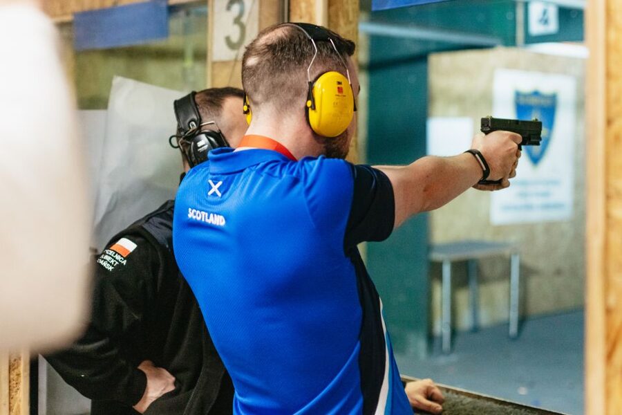 Gdańsk: Extreme Gun Shooting Experience with Transfers - Your Session Flow: From Lane Setup to Targets You Keep