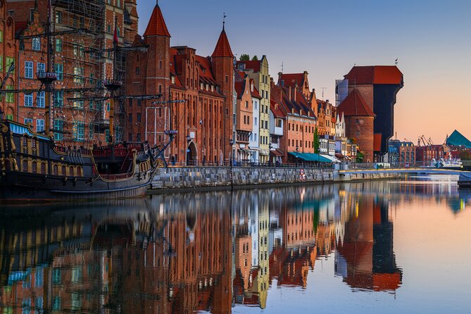 Gdansk Food and Sightseeing Tour with Bart - Food and drink expectations, in plain language