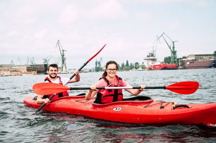 Gdańsk: Islands and Canals Private Kayak Tour - The 20-minute safety briefing that sets the tone