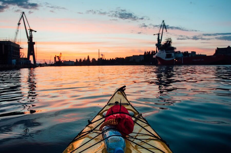 Gdańsk: Islands and Canals Private Kayak Tour - Kayak choice, group size, and why it feels intimate