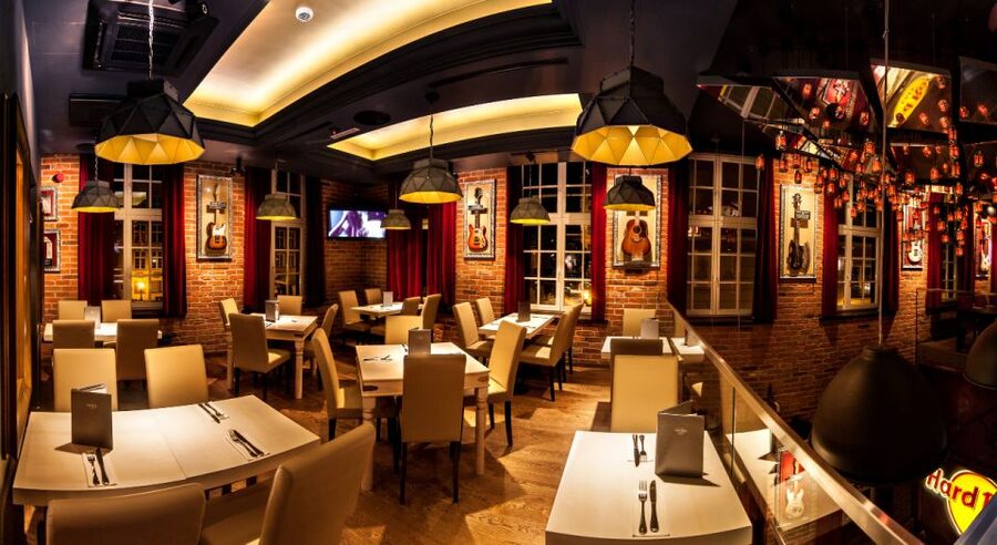 Gdansk: Legendary Burger and Zywiec Beer at Hard Rock Cafe - Who This Small Group Hard Rock Stop Fits Best
