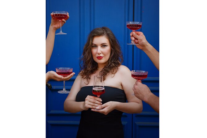 Gdansk Legends & Cocktails Tour: Historic Tales and Tasting - Why this Gdansk legends-and-cocktails format works