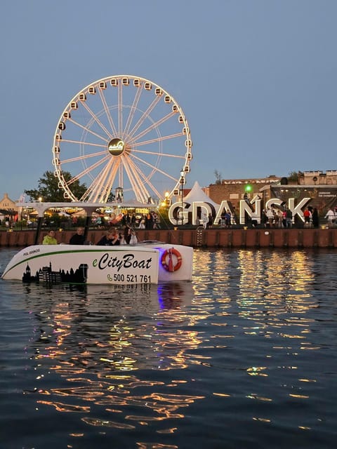 Gdańsk: Motława River Eco Cruise at Sunset with Prosecco - Checking in at Boat & Bike Marina, fast and low stress