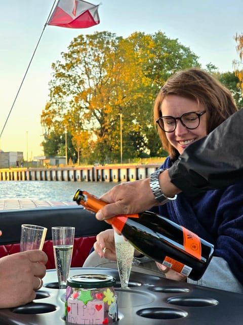 Gdańsk: Motława River Eco Cruise at Sunset with Prosecco - Why the Gdańsk Shipyard cranes are the real reason to come