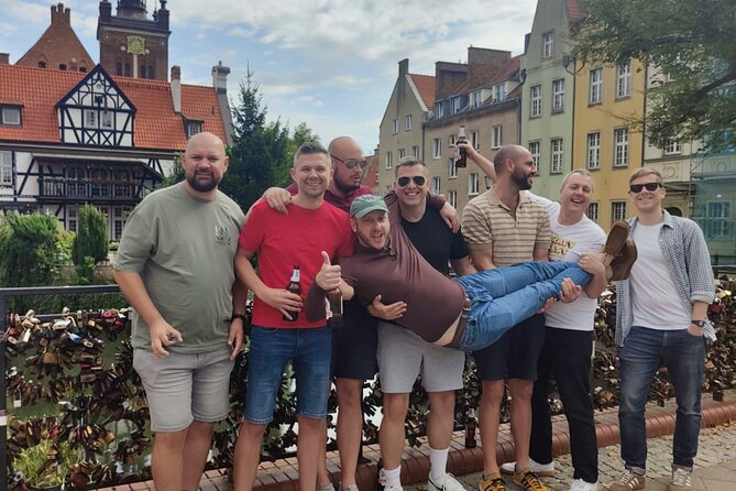 Gdansk: NO LIMIT BEER City Tour Sightseeing by Buggy Golf Cart - Motława River and Mary’s Church: your “slow down” moment