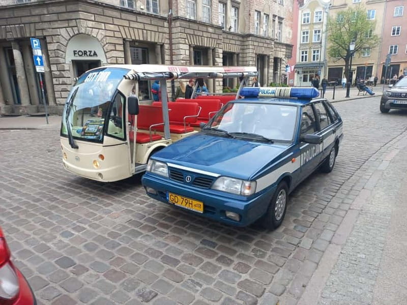 Gdansk: PartyBus in BuggyBus & Alcohol Included & Top Fun - Driver and PartyMaker Factor: What Makes It Feel Personal