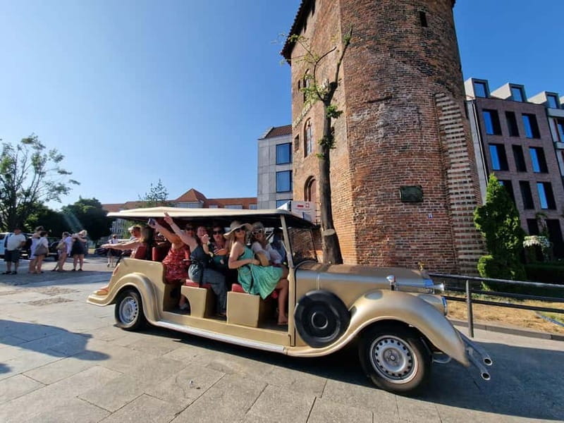 Gdansk: PRIVATE Alcotour City Tour Sightseeing Golf Cart - What you get on the cart: pickup, audio guide, and a real driver