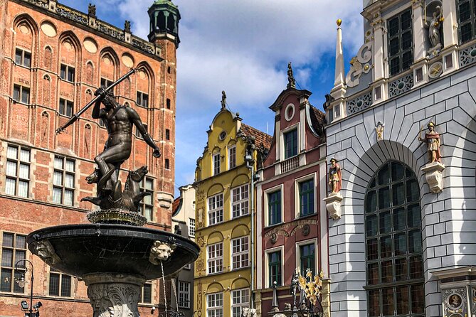 Gdansk Private Bike Tour - Old Port, green districts, and the Motława fortifications payoff