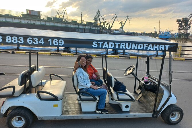 Gdansk: Private City Sightseeing Tour by Buggy/Cart LIVE GUIDED - Pickup from Neptune’s Fountain, and how the route timing stays sane
