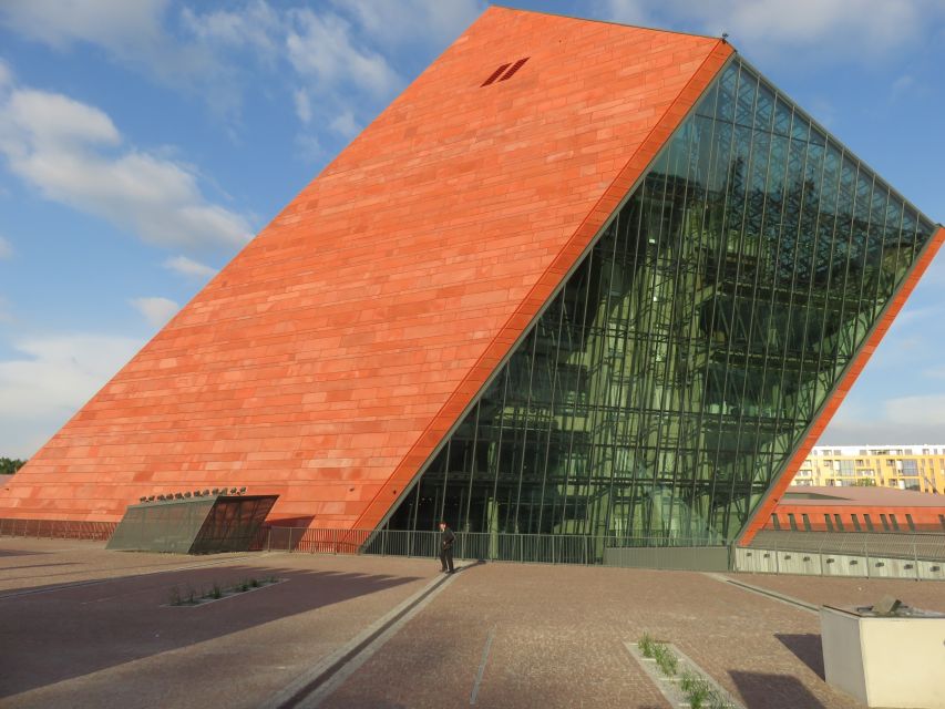 Gdansk Private WWII Tour with Museum of the Second World War - The 2-hour private option, best if time is tight