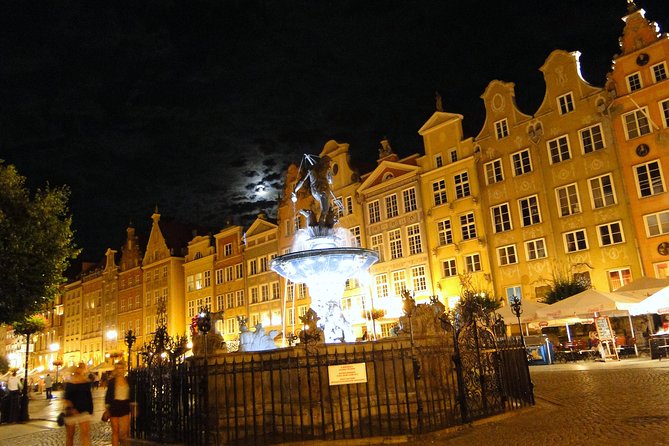 Gdansk: Pub Crawl with Free Drinks - Price and value in Gdansk: what $22 really buys