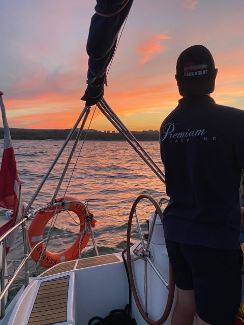 Gdańsk: Scenic Sunset Cruise with Welcome Drink - The bay moment: what you’ll see depends on weather