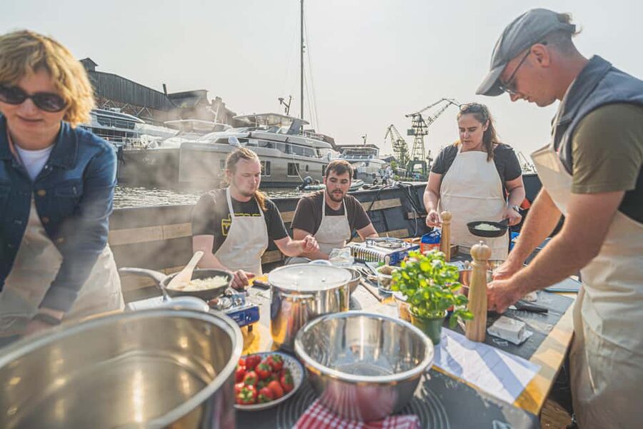Gdańsk: Shipyard and Port Cruise with Pierogi Tasting - Why This Shipyard Pierogi Cruise Feels Different Than Usual Gdańsk Tours