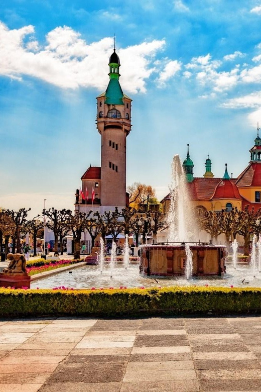 Gdansk, Sopot & Gdynia Road Trip with a Local Guide - Gdańsk Walk: Medieval Streets and Real-World Timing