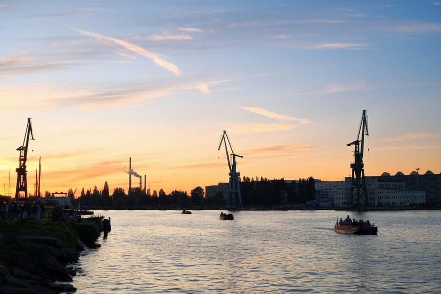 Gdansk, Sopot & Gdynia Road Trip with a Local Guide - Meet Your Local Guide in a Cool Minivan