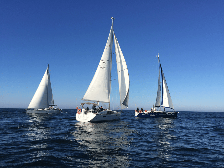 Gdańsk/Sopot: Private Boat Party with Music & Drinks - Drinks and the Celebration Feel: Included Sparkling Wine