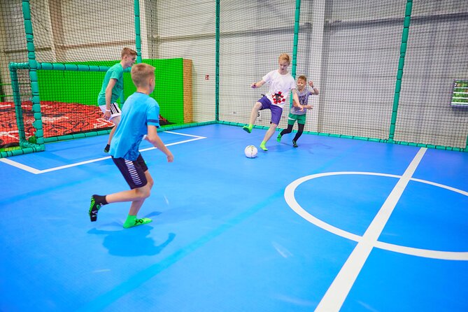 GOjump MEGAPARK Kraków-Sikorki - 1 hour Trampoline Park ticket - What happens after jumping: JumpBar and arcade time
