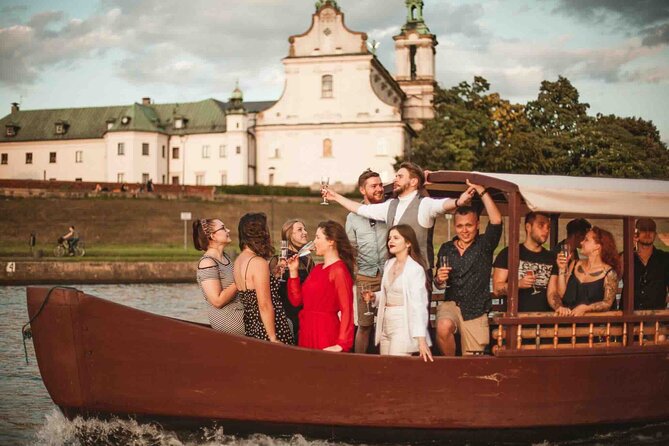 Gondola cruise The Vistula River Krakow private tour up to 12 person - Private Gondola Cruise Value on the Vistula (Krakow, Up to 12)
