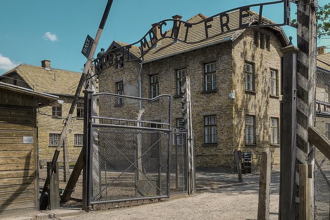 Guided Tour to Auschwitz-Birkenau from Warsaw - How the Warsaw to Auschwitz day actually flows