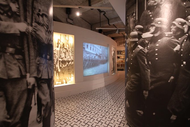 Guided tour to Salt Mine & Schindler Factory with Pick-Up Options - The Buffer Between Stops: Lunch, Waiting, and How Not to Get Caught Off Guard