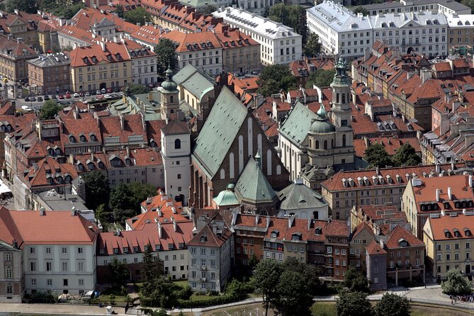 Half-Day Warsaw Layover Tour by Minivan with Airport Pickup - Warsaw Rising Museum: a powerful theme, handled with care
