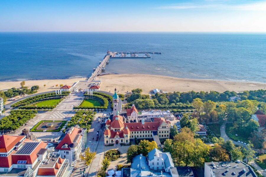 Highlights of Gdańsk, Gdynia and Sopot 1-day Private Tour - How the licensed guides help in a 9-hour day
