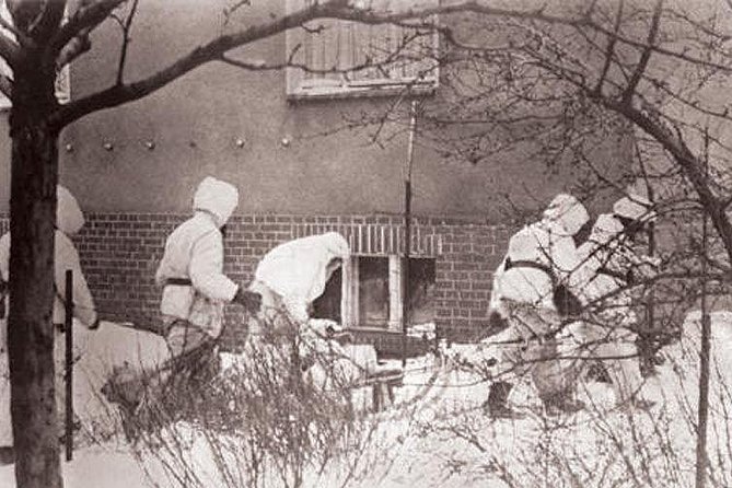 III Reich & WW2 in Wroclaw. Monday, Wendsday, Friday regular tour - Wroclaw’s Third Reich story starts on streets you can still see