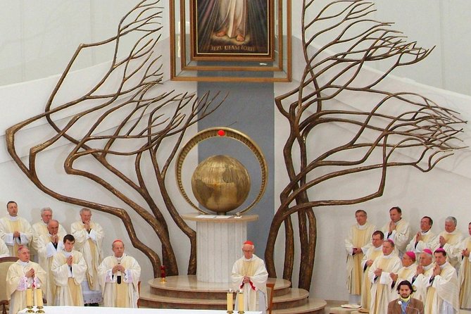 In the Footsteps of John Paul II from Krakow - The 9:00 am pickup and the coach ride you will actually appreciate