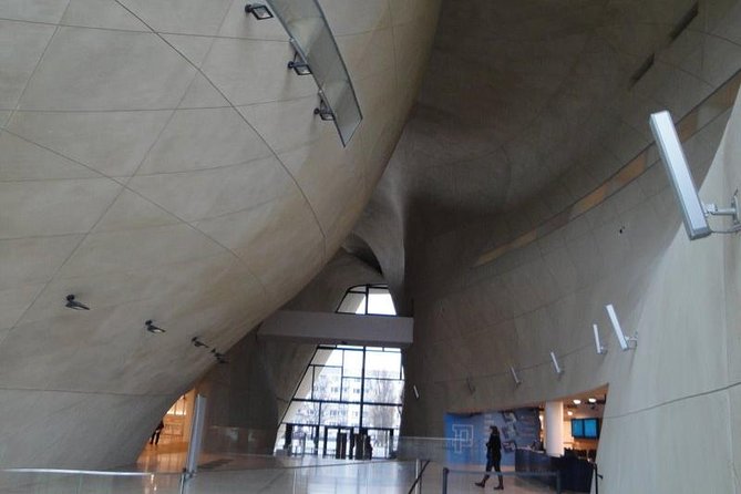 Jewish heritage in Warsaw - From Rappaport to Mila 18, the Warsaw Ghetto markers that still speak