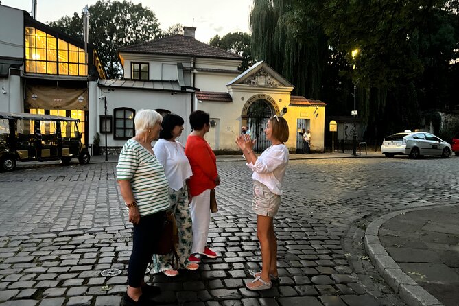 Jewish Krakow Private Tour. Personalities, Art and Food - Wawel Royal Castle: the Jewish connections beyond the postcards