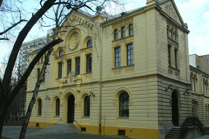 Jewish Warsaw - Grzybowski Square to Prozna Street: the pre-war city in your head
