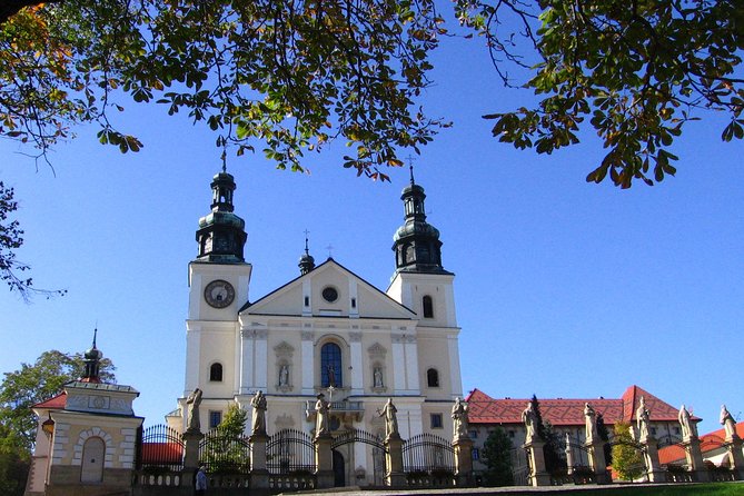 "John Paul II Route" PRIVATE -Wadowice, Kalwaria Z.-Łagiewniki - Getting to Wadowice and back: comfortable transport that saves your energy