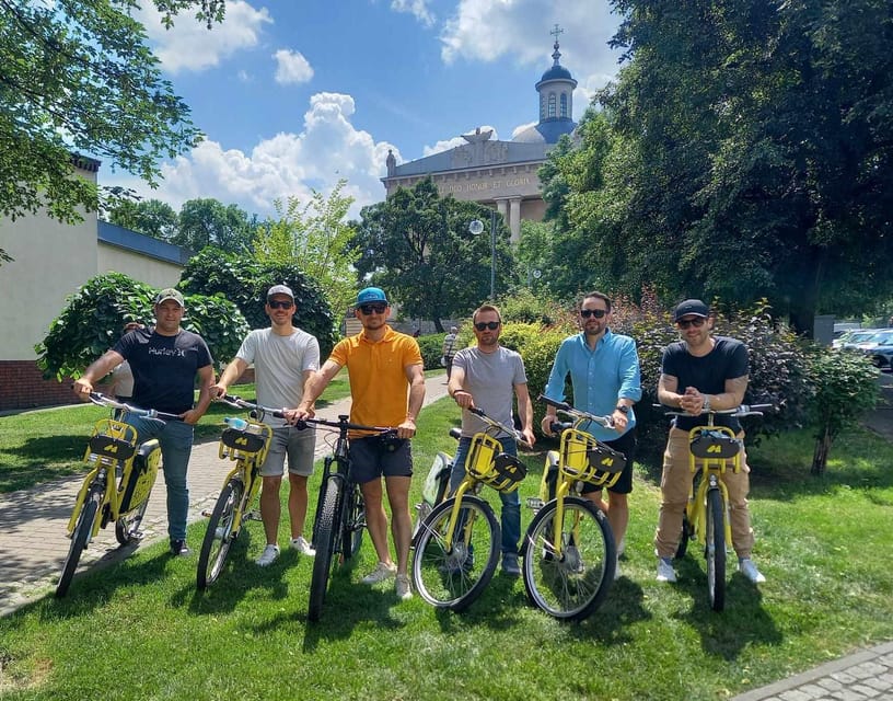 Katowice and Nikiszowiec: bicycle tour with guide - Bikes, regular vs electric, and what to choose for your legs
