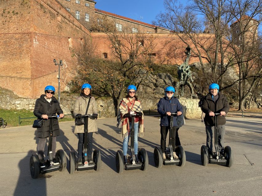 Krakow: 30min Segway Rental with Helmet and a photosession - The Vistula embankment: why the river matters